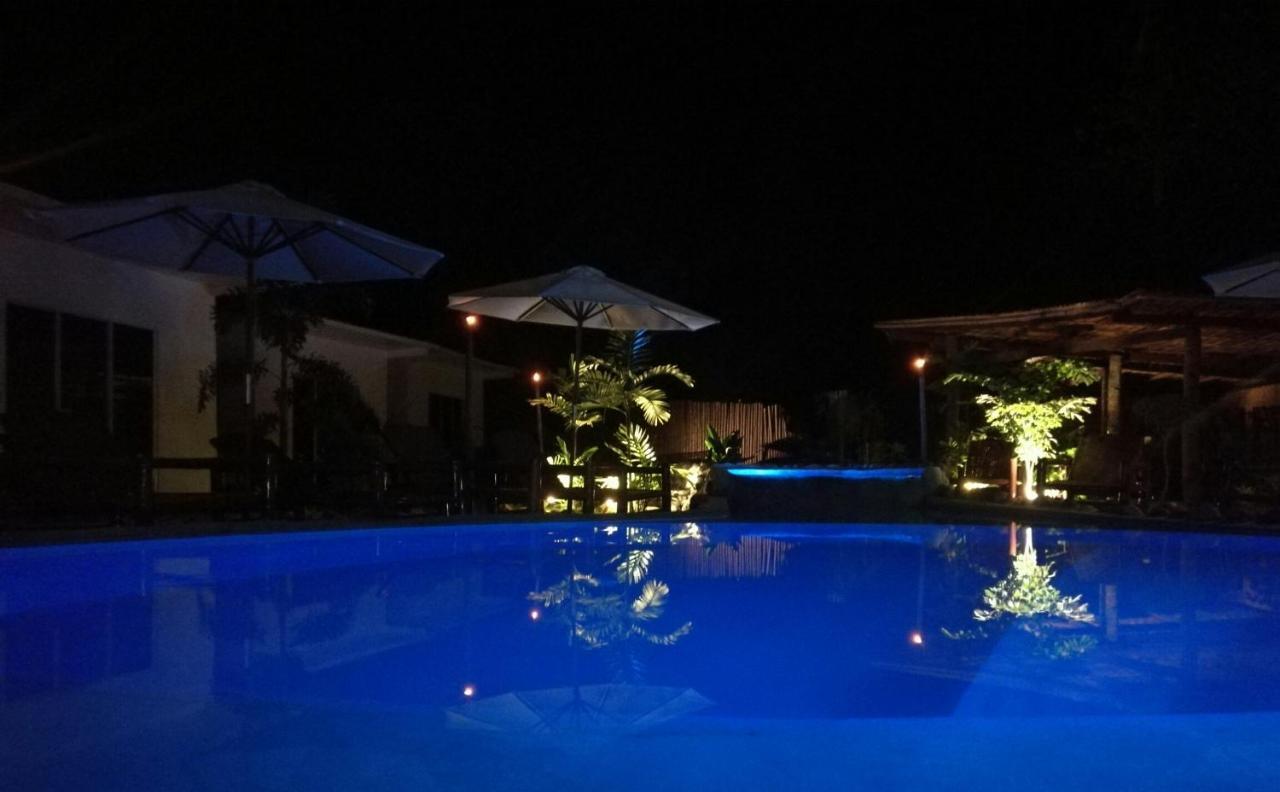 Oceanlife Explorers Resort Siquijor Exterior foto